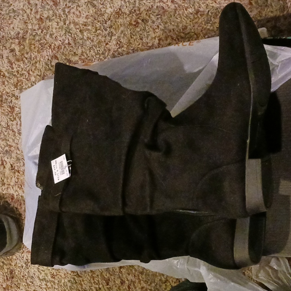 Lower East Side 9.5W wide calf women's boot NWT Mark down